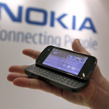 Nokia совершенствует операционную систему для мобильных телефонов Nokia совершенствует операционную систему для мобильных телефонов